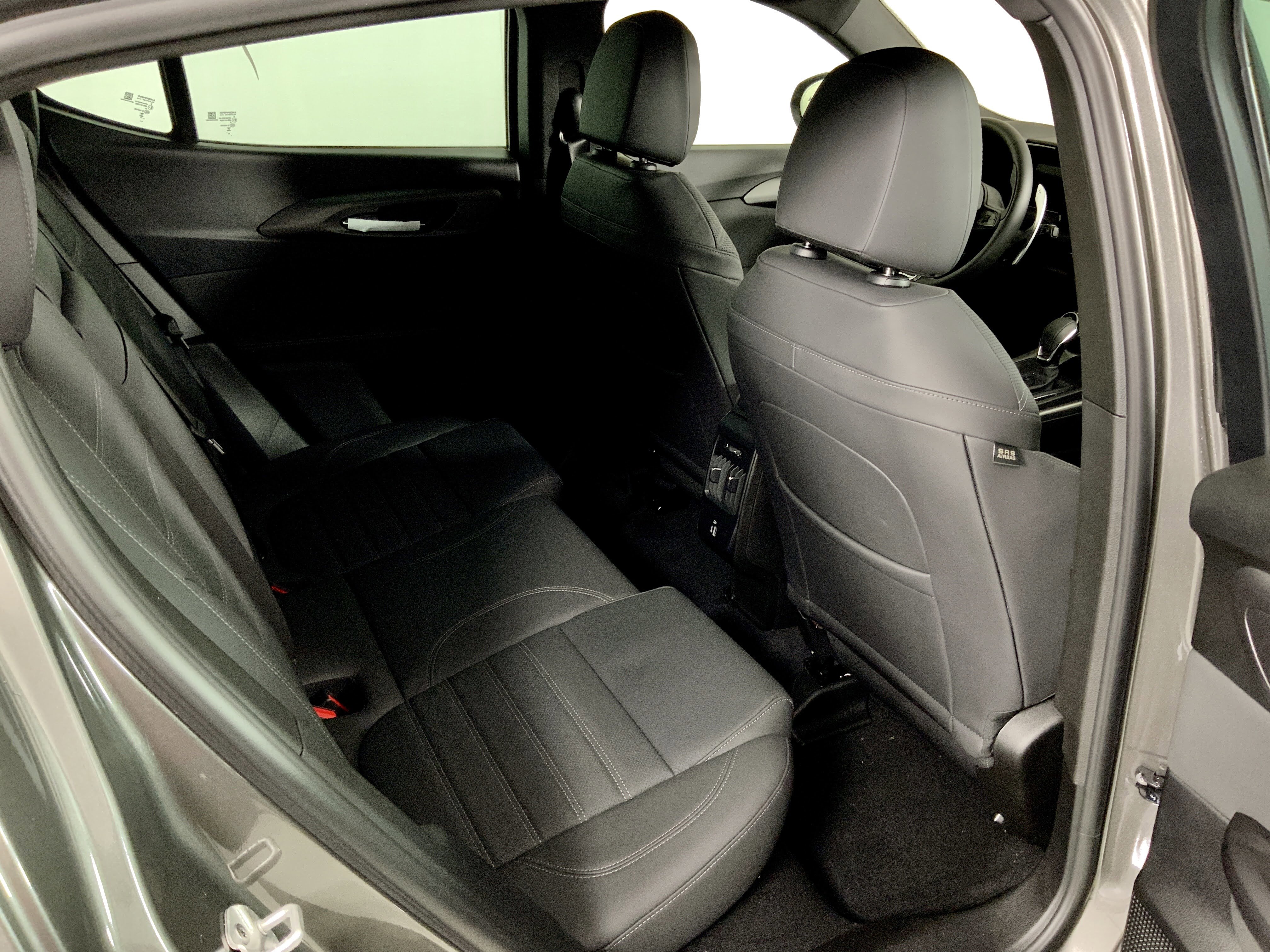 New 2025 Alfa Romeo Tonale w/ Premium Package AWD/4WD image 30