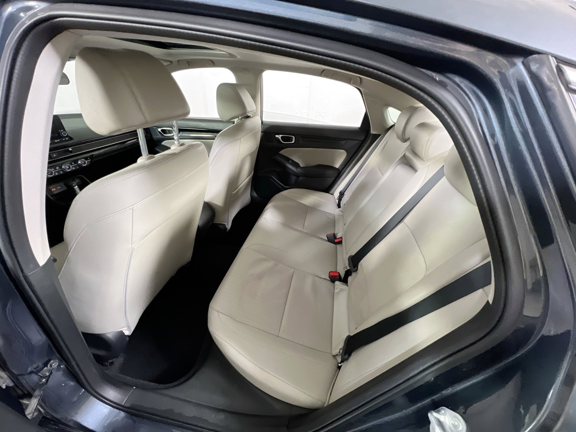 Used 2022 Honda Civic EX-L image 24