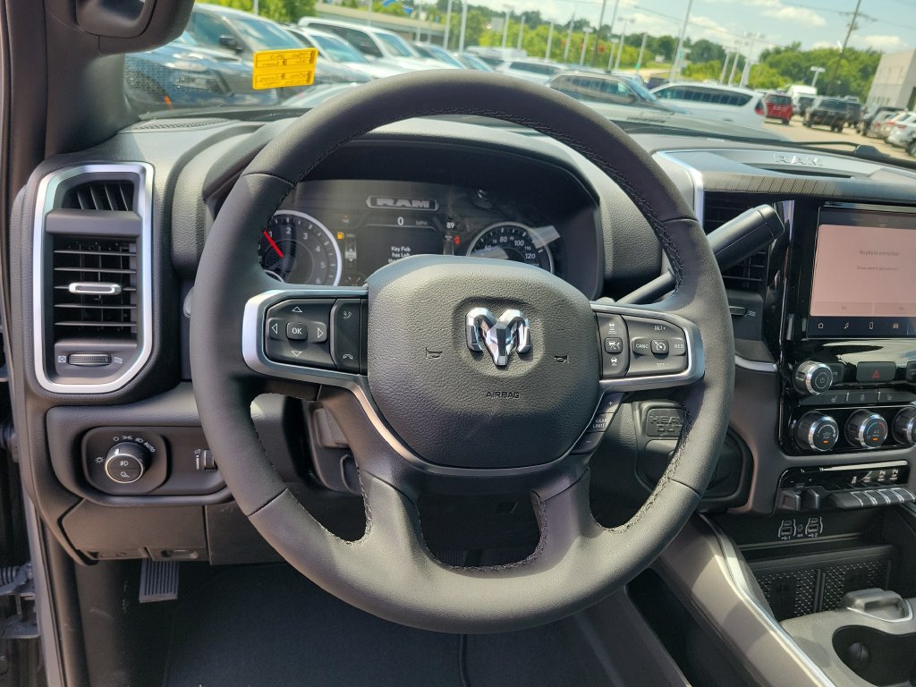 New 2026 RAM 2500 Big Horn AWD/4WD image 16