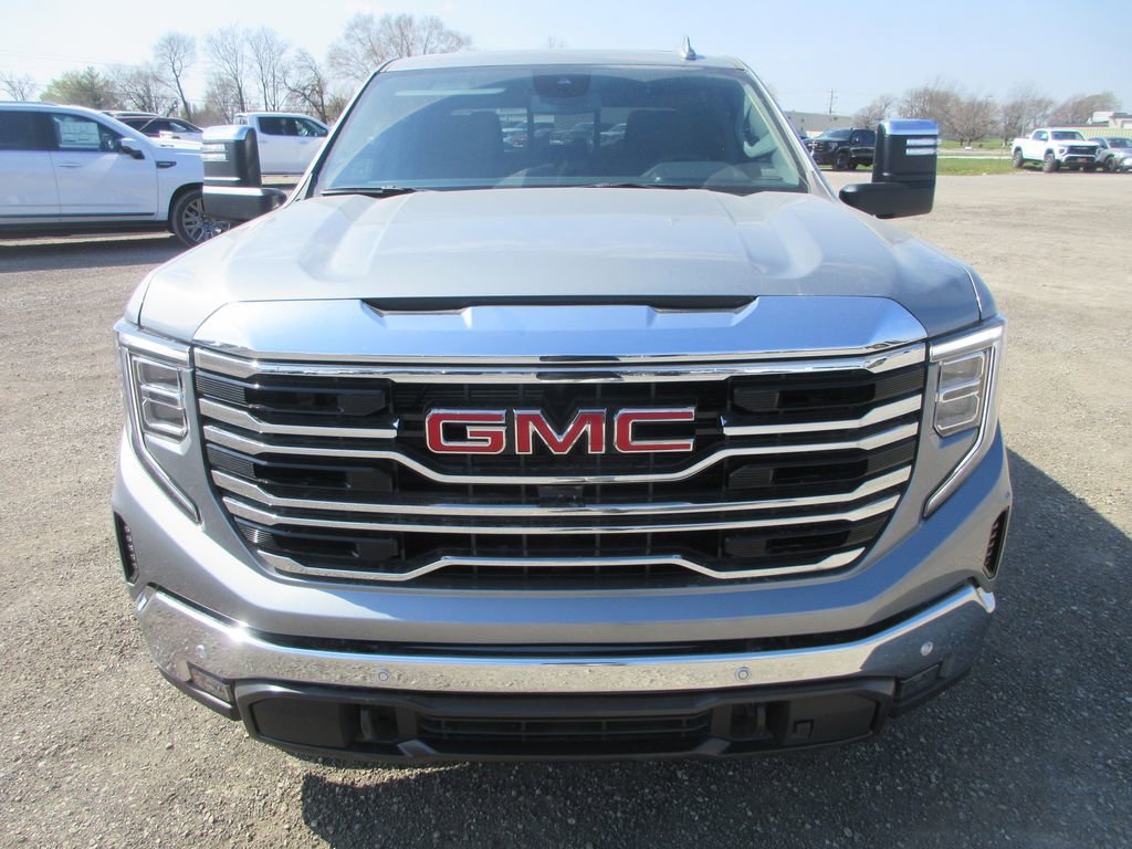 New 2026 GMC Sierra 1500 SLT image 12
