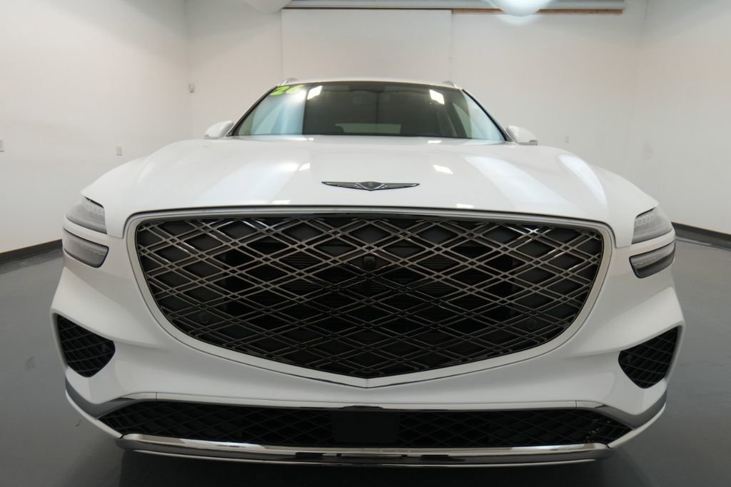 New 2026 Genesis GV70 2.5T Advanced image 3