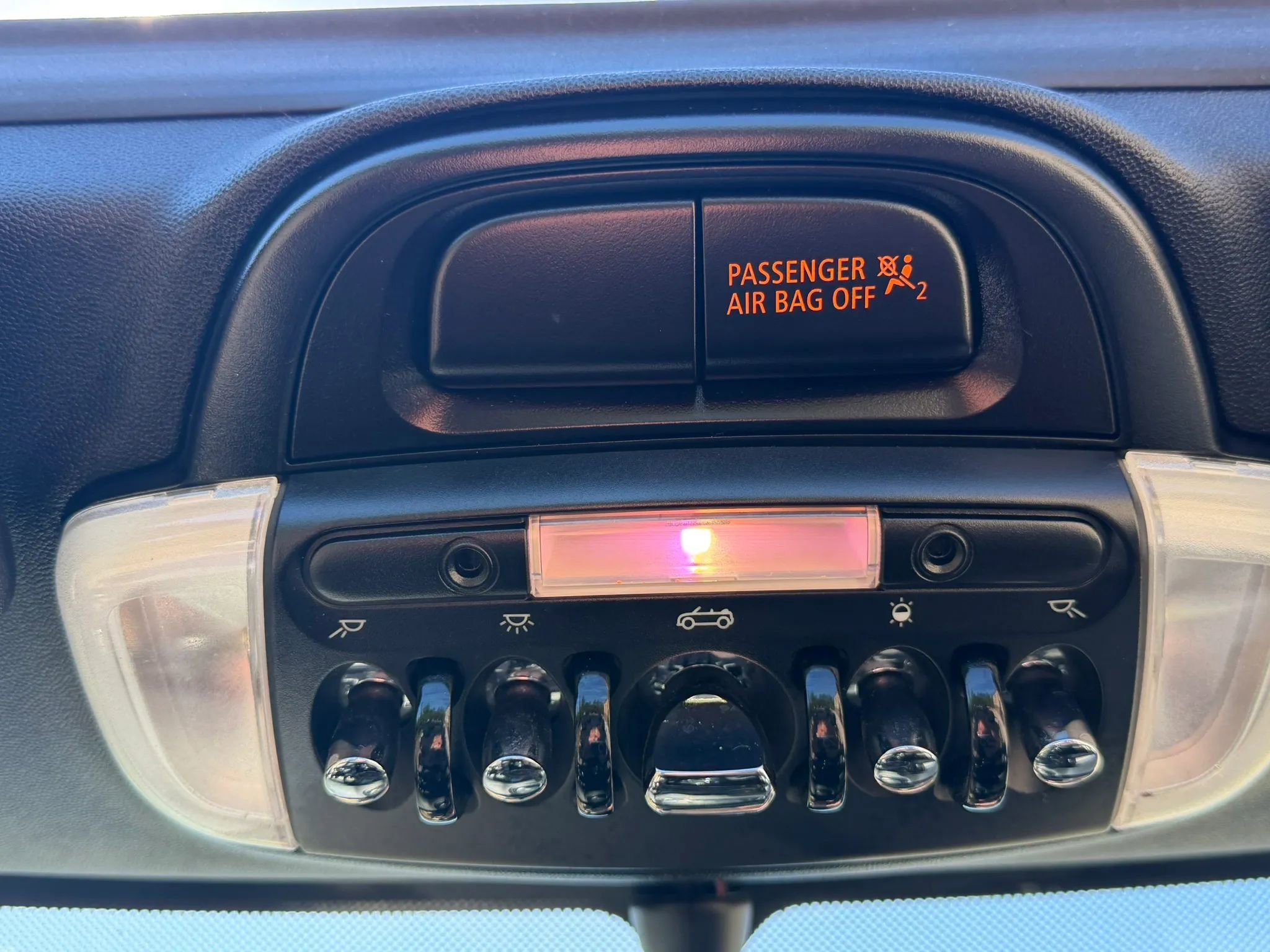 Used 2017 MINI Cooper S image 36