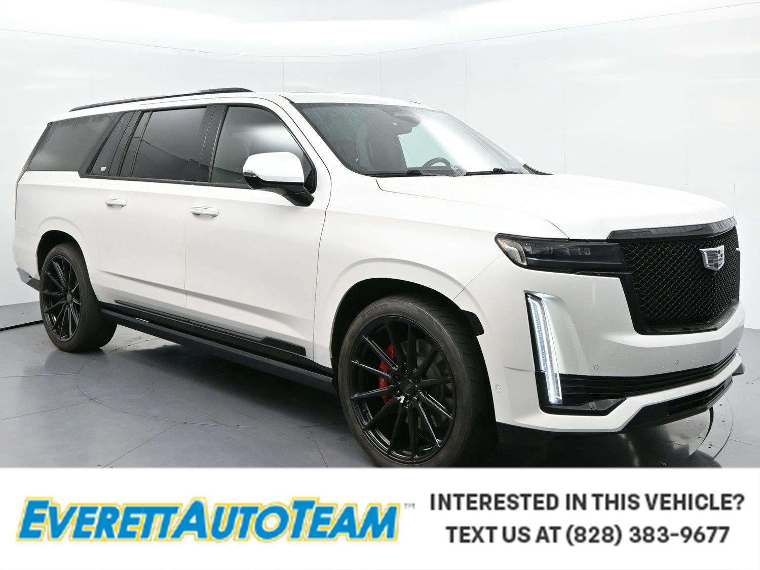 Used 2021 Cadillac Escalade ESV Sport Platinum AWD/4WD image 1