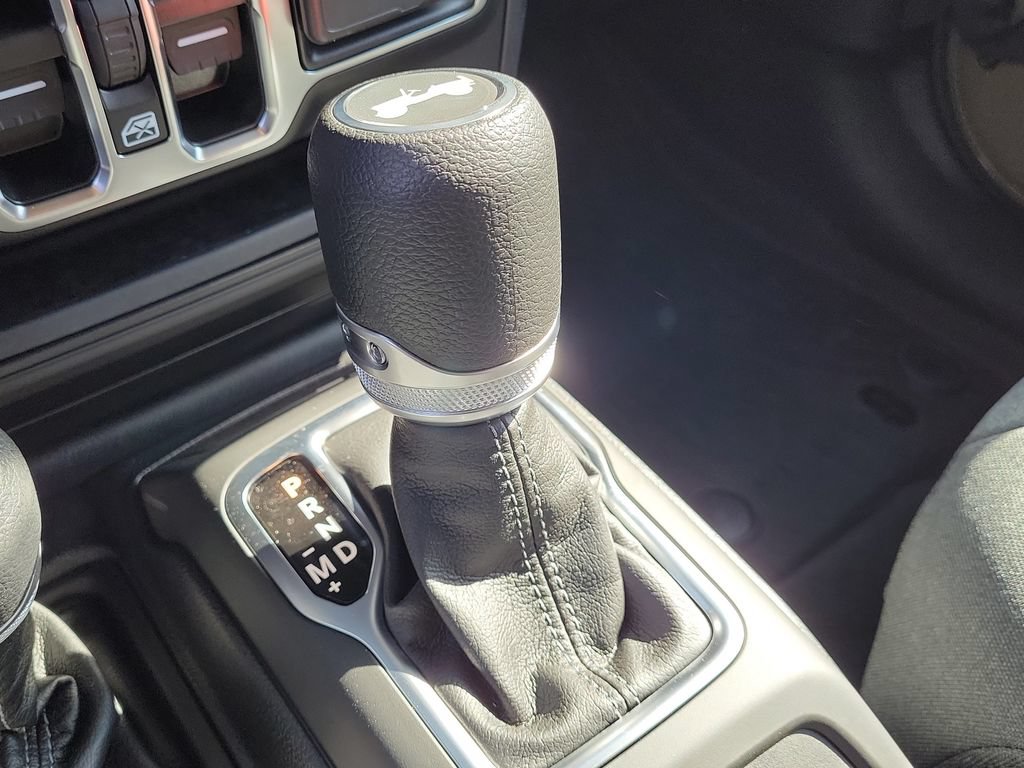 New 2025 Jeep Wrangler Unlimited Sport AWD/4WD image 32