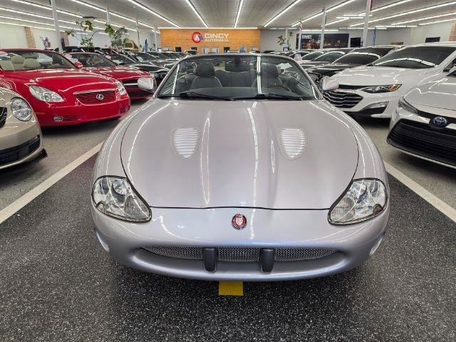 Used 2001 Jaguar XKR Convertible RWD image 8