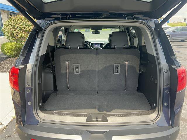 Used 2017 GMC Acadia SLT FWD image 16