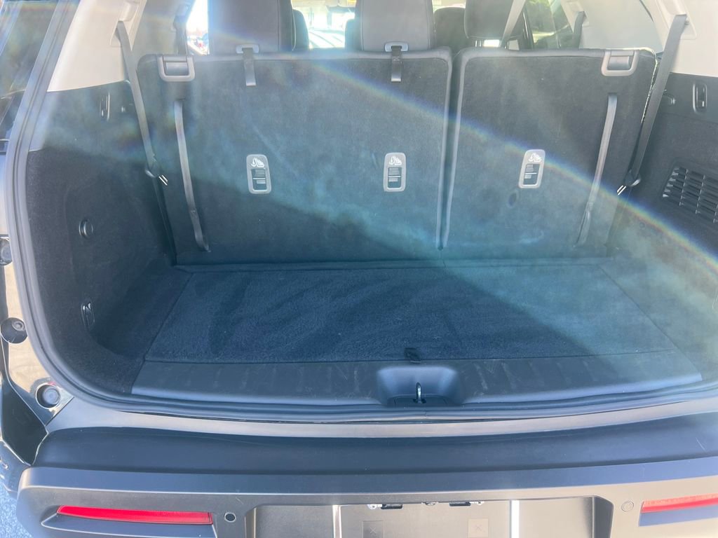 Used 2022 Nissan Pathfinder SV image 22