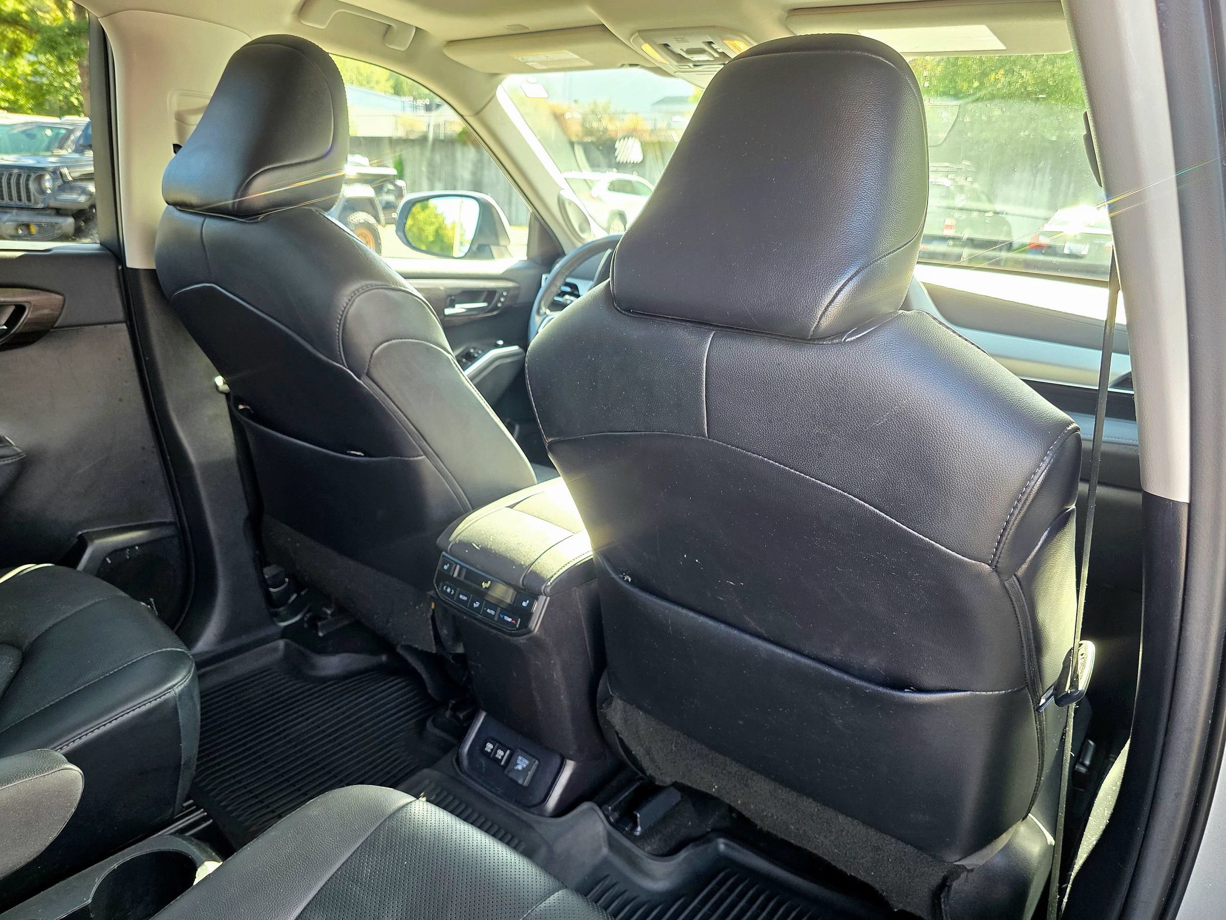 Used 2021 Toyota Highlander Platinum AWD/4WD image 65