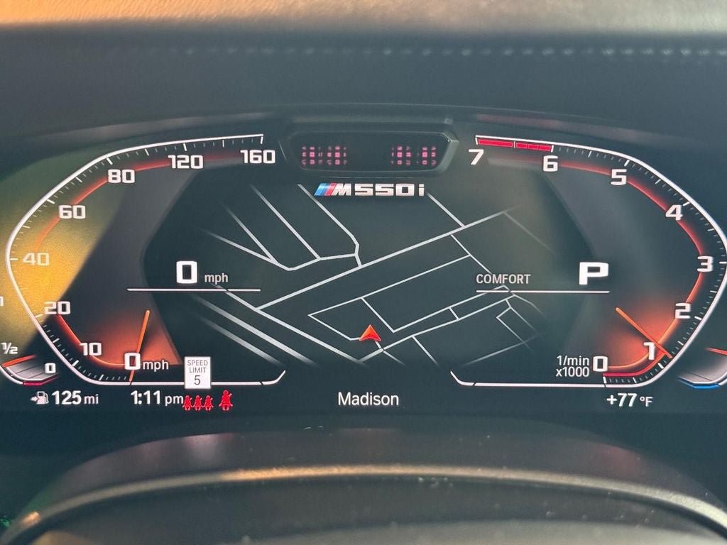 Used 2022 BMW M550i xDrive w/ Dynamic Handling Package AWD/4WD image 25