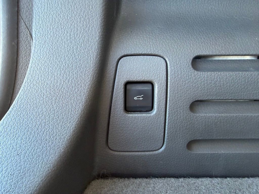 Used 2014 Ford Edge SEL w/ Equipment Group 205A image 11