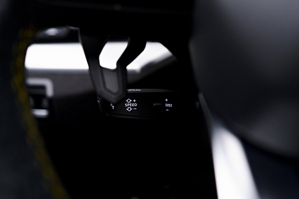 Used 2021 Lamborghini Urus image 64