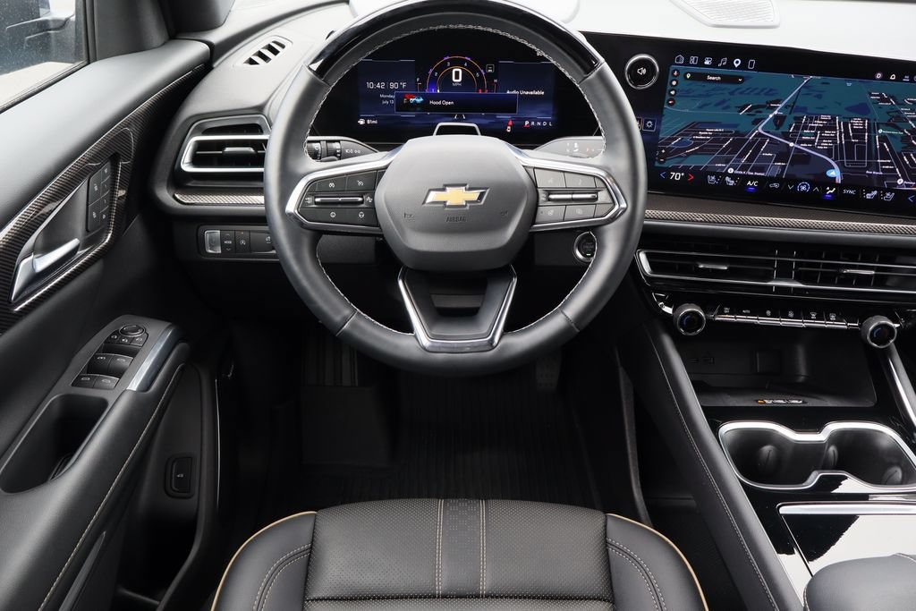 Certified 2025 Chevrolet Traverse High Country w/ LPO, Floor Liner Package FWD image 24
