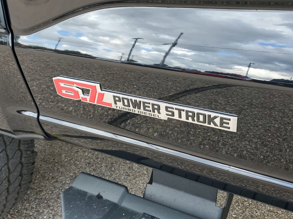 New 2026 Ford F350 4x4 Crew Cab Super Duty image 6
