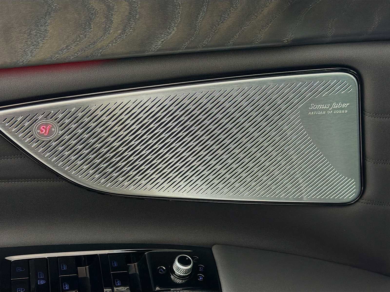 Used 2025 Maserati Grecale Modena image 38