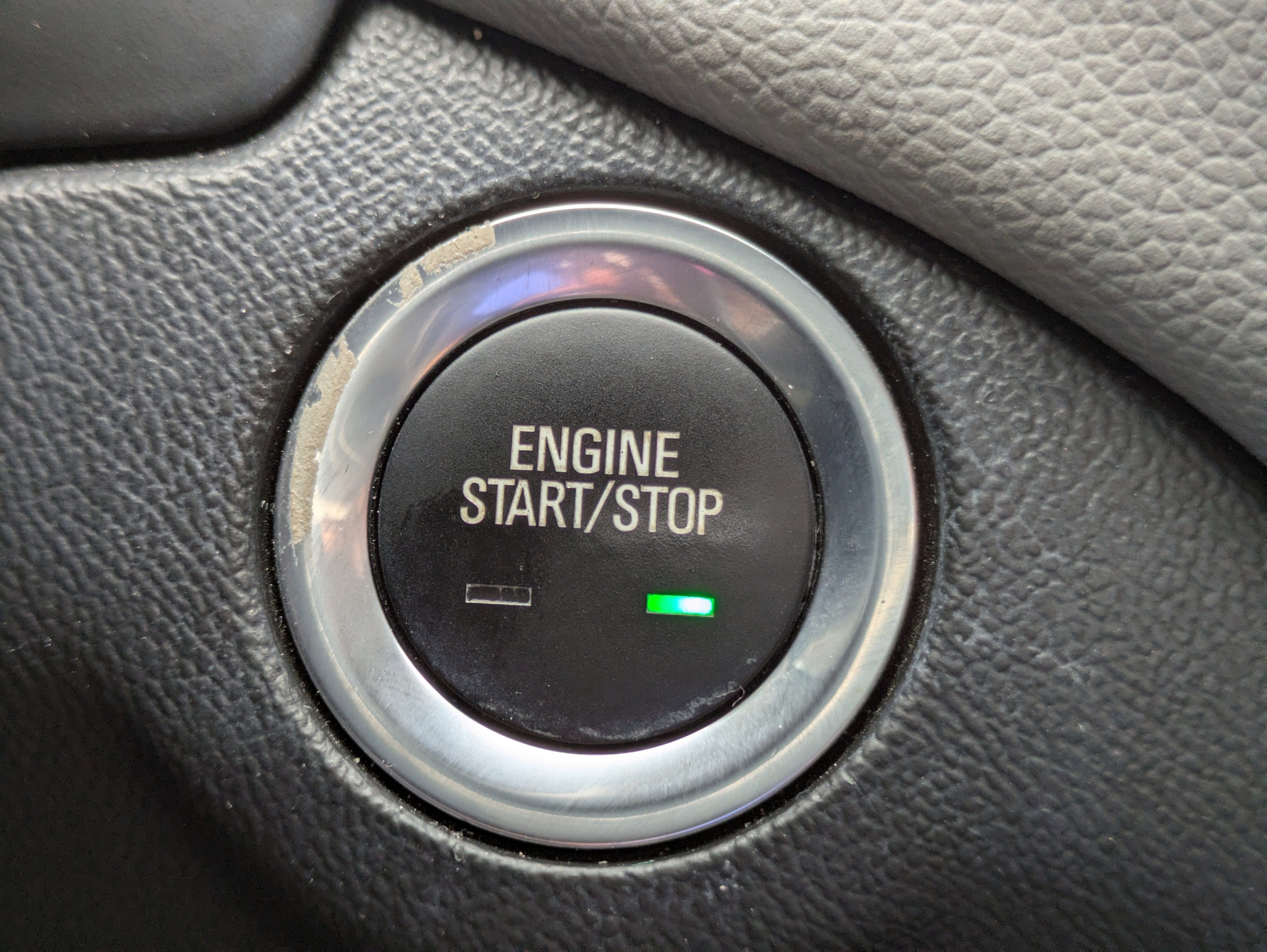 Used 2021 Chevrolet Equinox LS FWD image 24