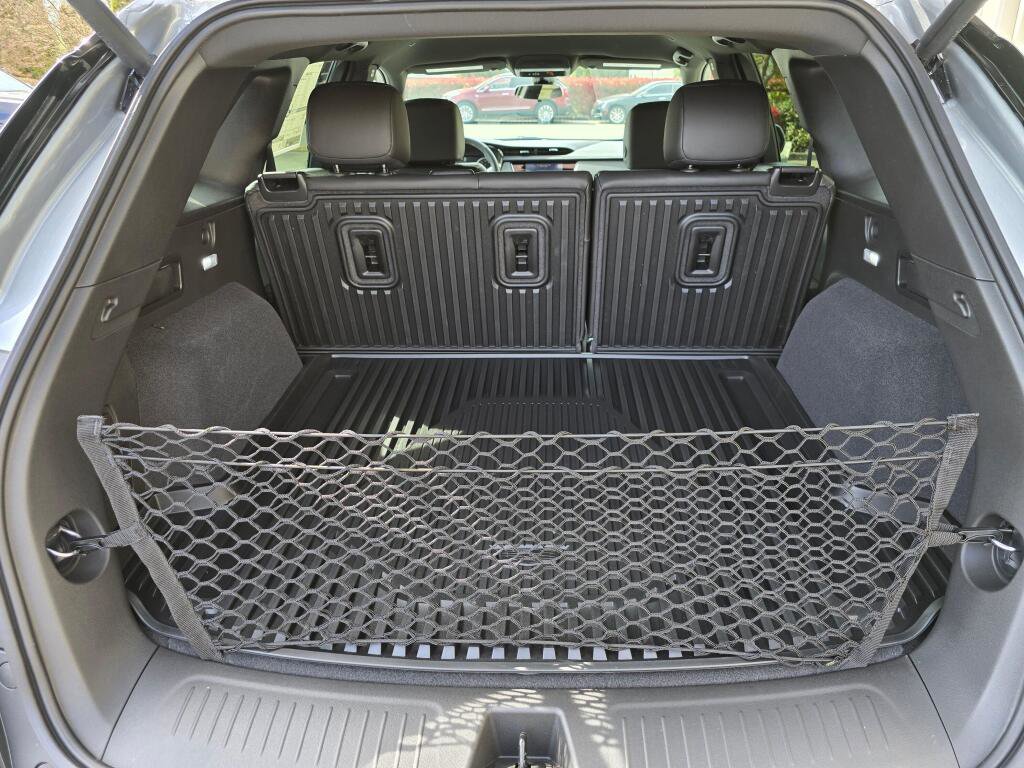 New 2026 Cadillac XT5 Luxury AWD/4WD image 9