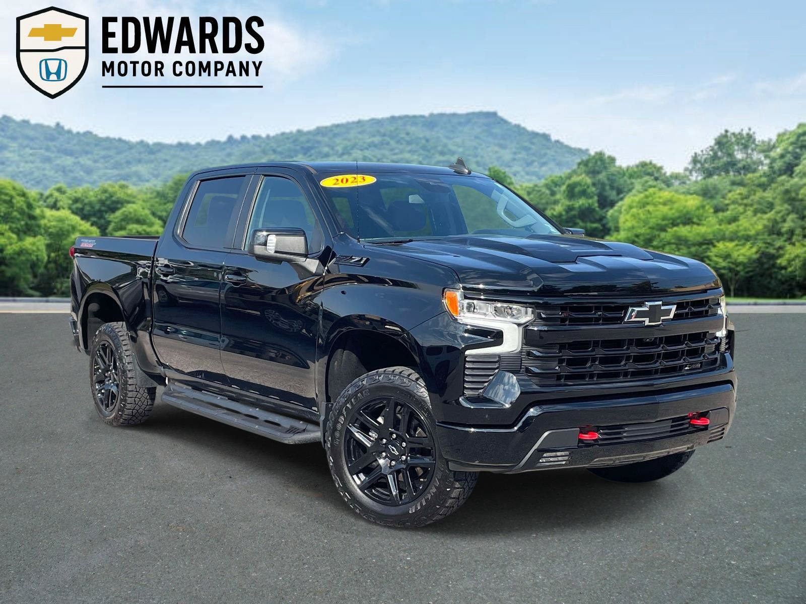 Used 2023 Chevrolet Silverado 1500 LT Trail Boss w/ LT Trail Boss Premium Package