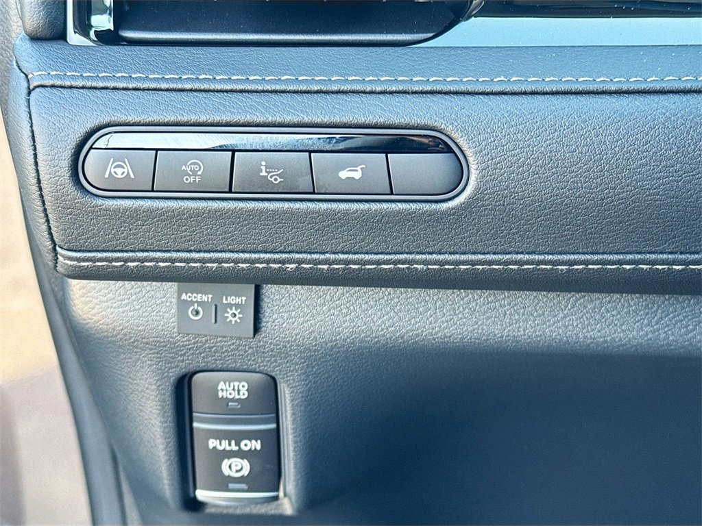 New 2026 INFINITI QX80 Luxe image 10