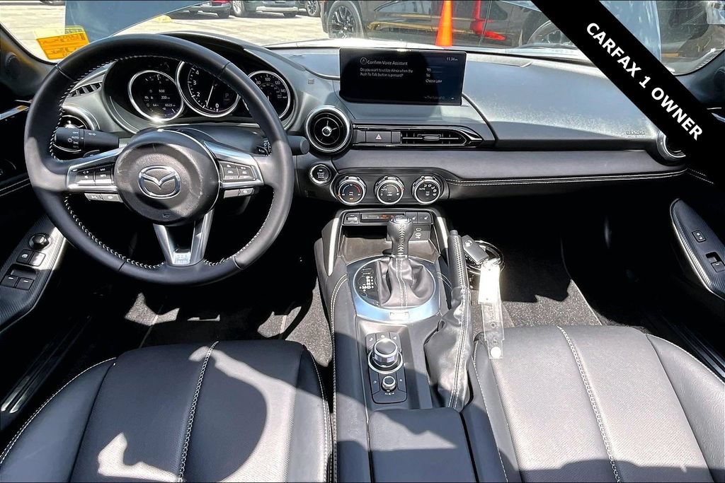 Used 2025 MAZDA MX-5 Miata RF Grand Touring RWD image 5