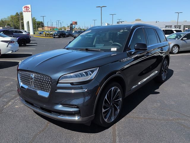 Used 2024 Lincoln Aviator Reserve w/ Equipment Group 201A AWD/4WD image 3