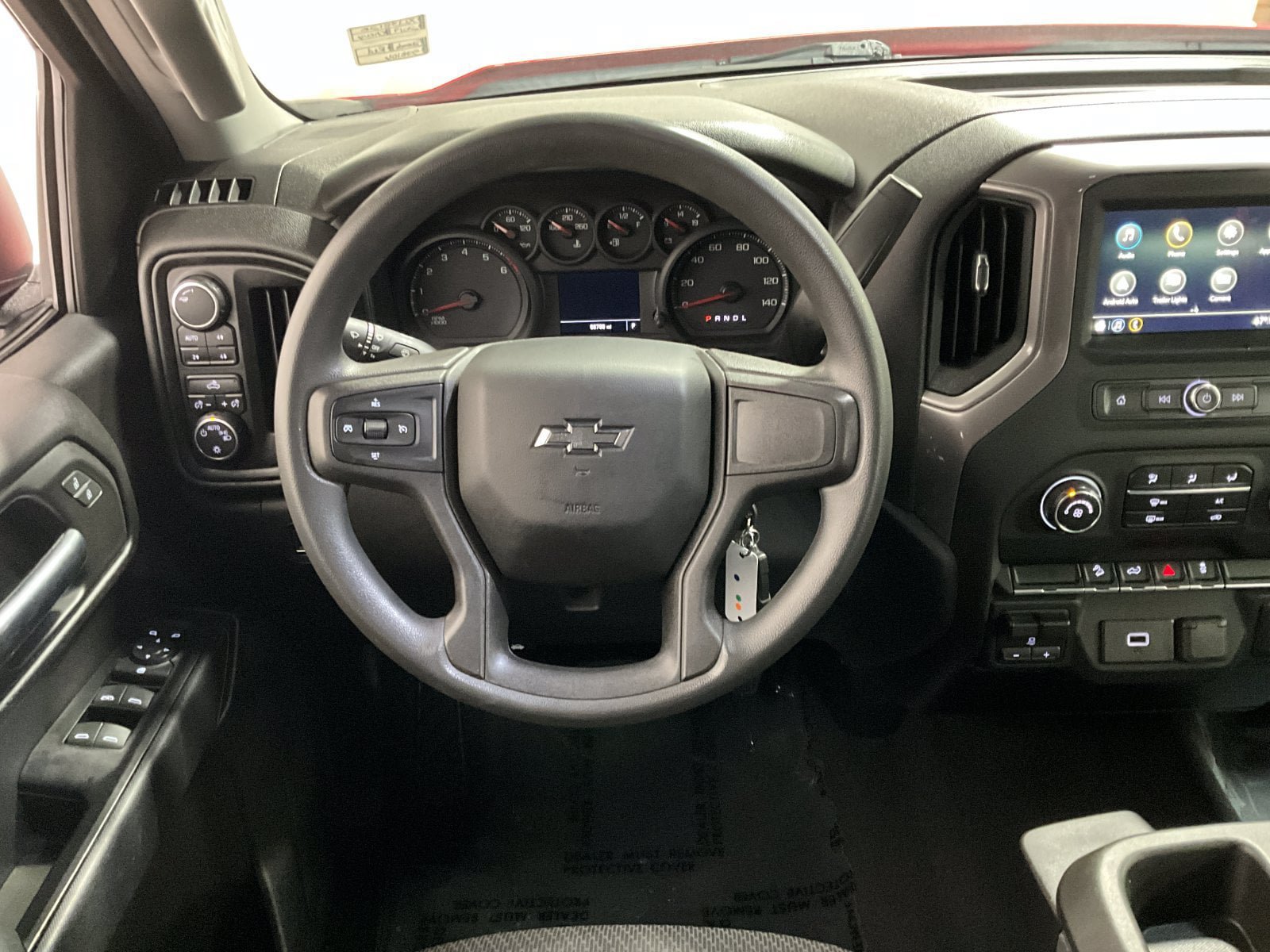 Used 2019 Chevrolet Silverado 1500 Custom Trail Boss w/ Custom Convenience Package AWD/4WD image 7