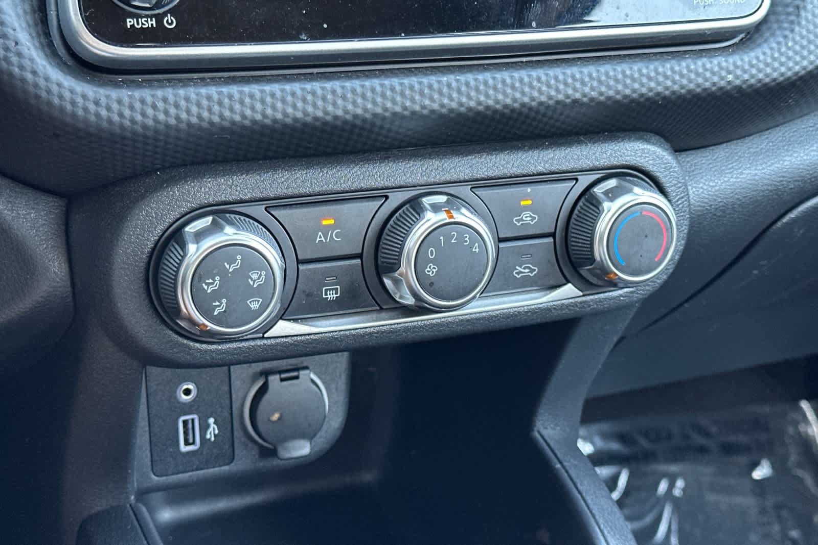 Certified 2025 Nissan Kicks Play S FWD image 22