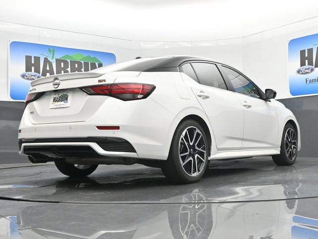 Used 2024 Nissan Sentra SR w/ SR Premium Package FWD image 18