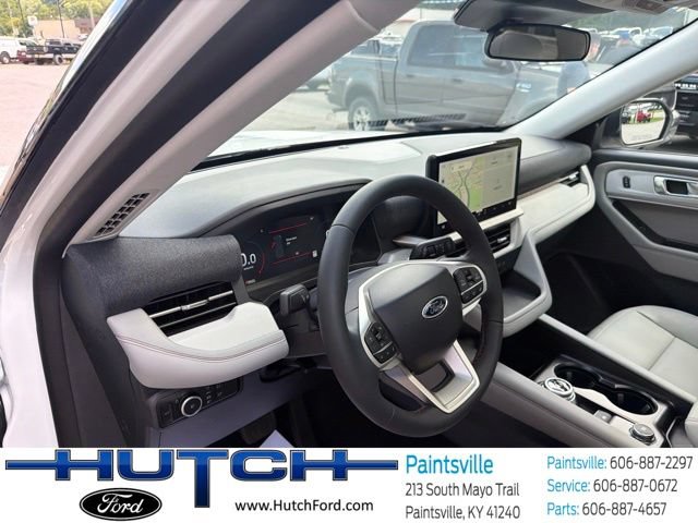 New 2026 Ford Explorer Active w/ Active Comfort Package AWD/4WD image 15