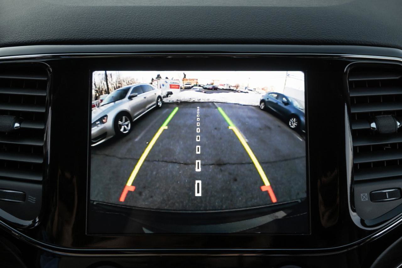 Used 2020 Jeep Grand Cherokee Limited X image 26