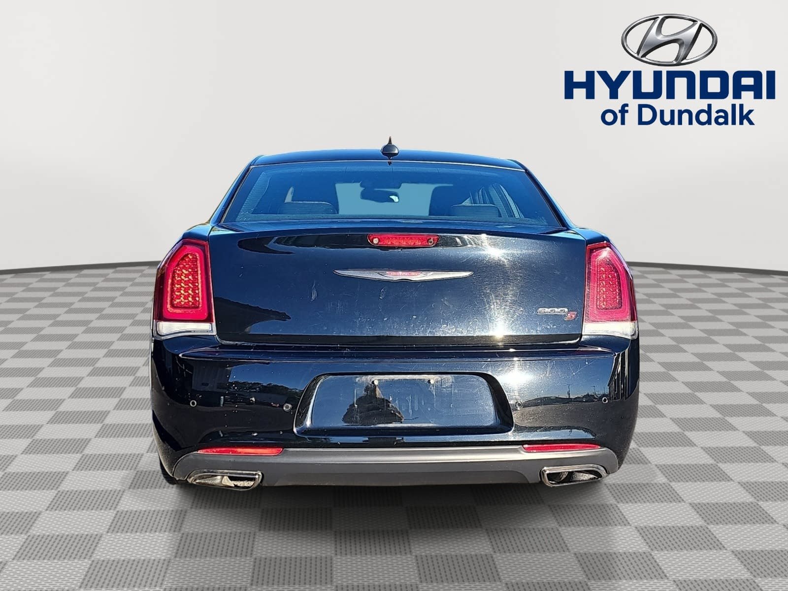 Used 2021 Chrysler 300 S RWD image 7