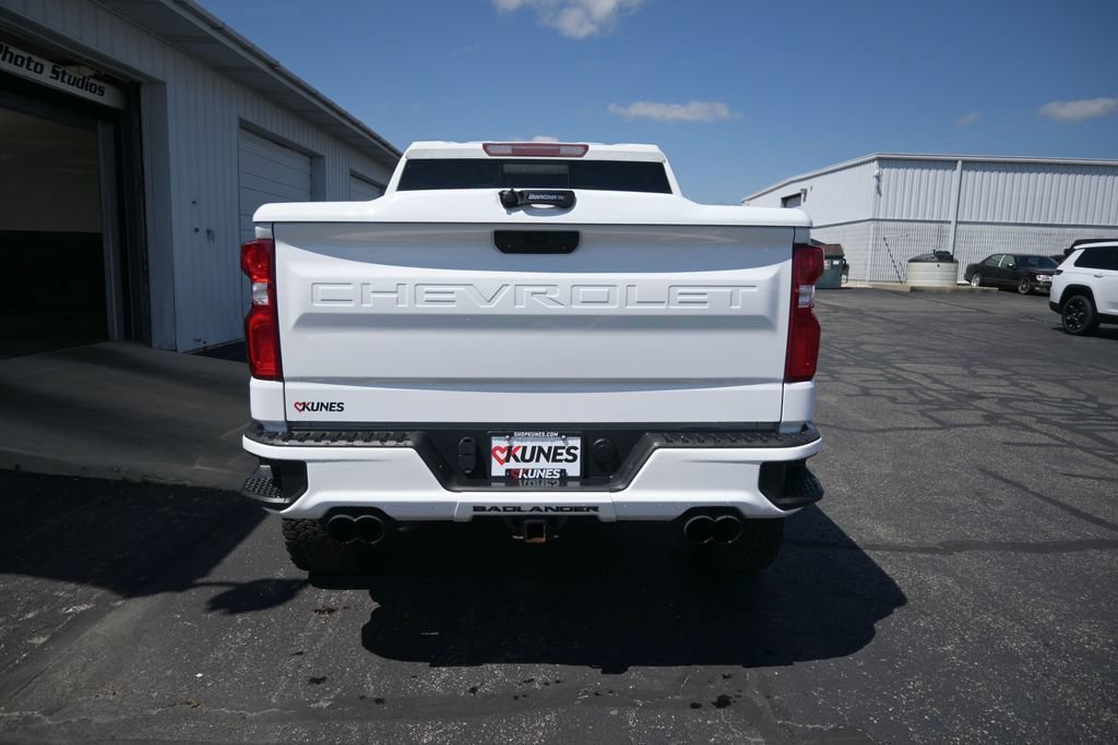 Used 2021 Chevrolet Silverado 1500 RST w/ Convenience Package II AWD/4WD image 18