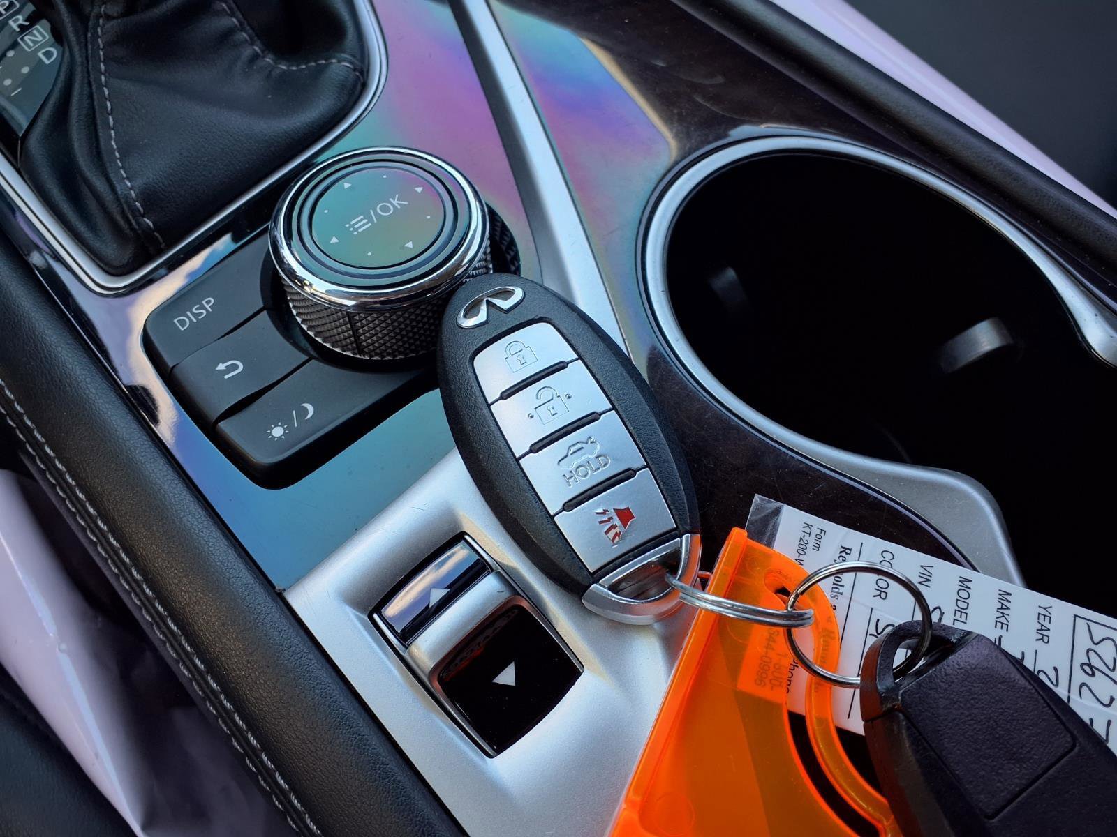 Used 2019 INFINITI Q50 Luxe AWD/4WD image 13