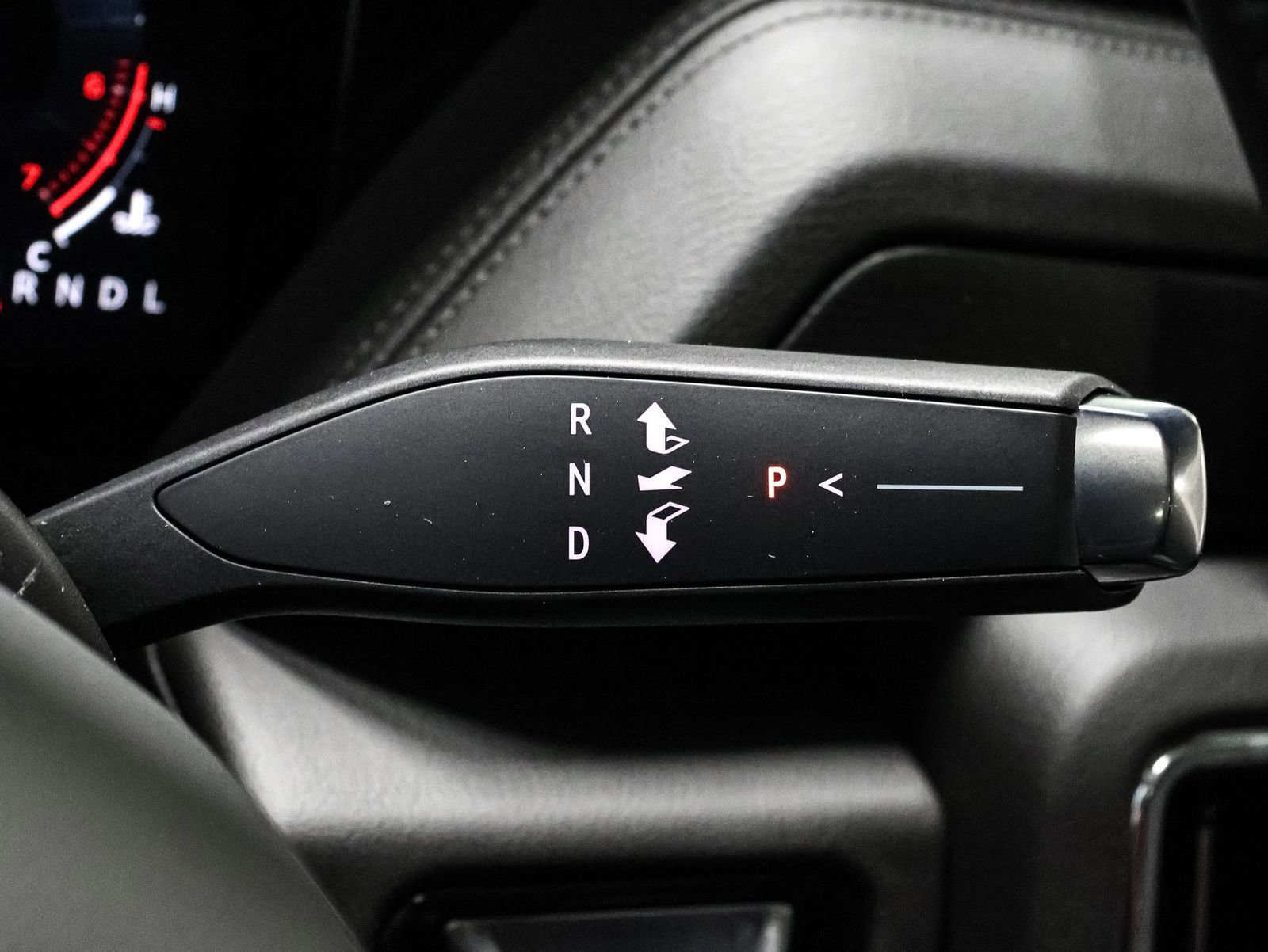 New 2026 GMC Yukon XL Denali w/ Denali Reserve Package image 39