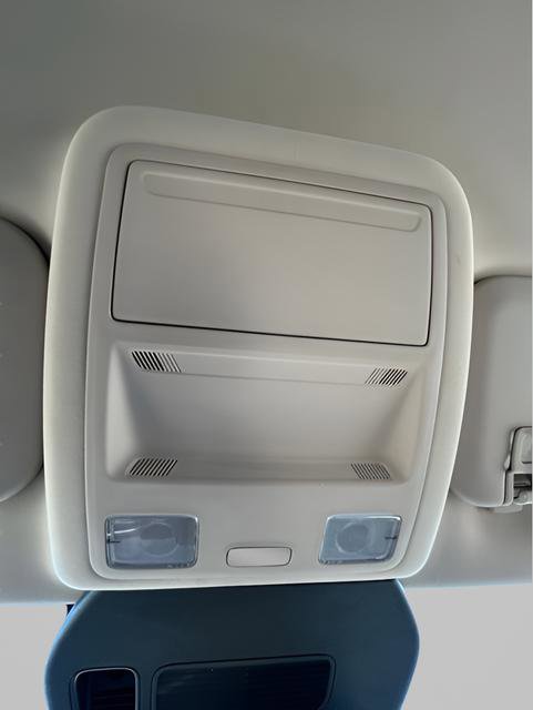 Used 2020 Ford Escape SE image 13