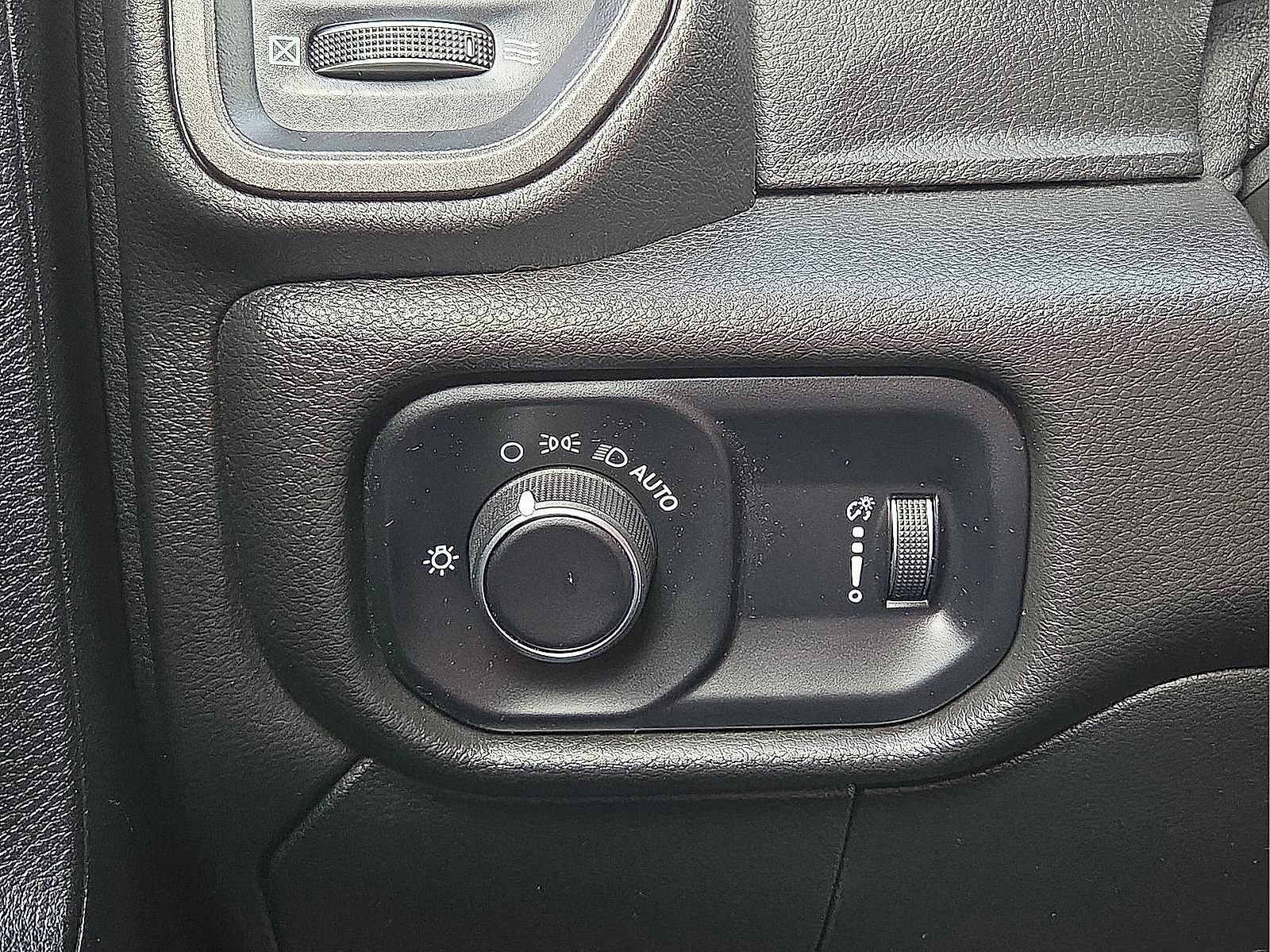 Used 2023 RAM 5500 Tradesman w/ Max Tow Package image 22