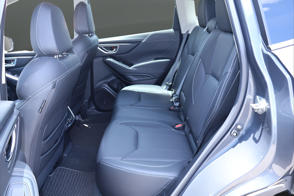 Certified 2023 Subaru Forester Touring AWD/4WD image 13