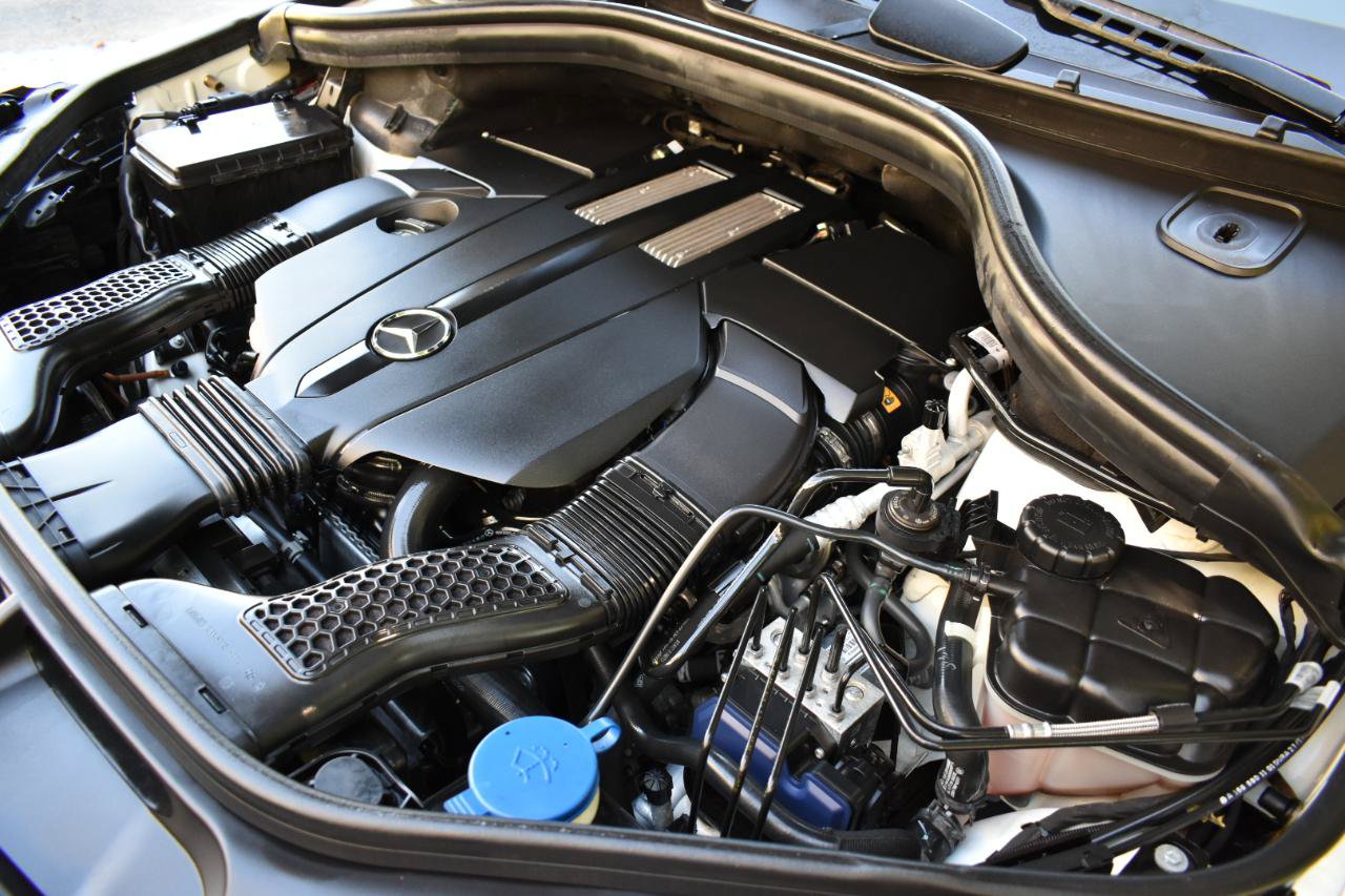 Used 2018 Mercedes-Benz GLS 450 4MATIC image 58