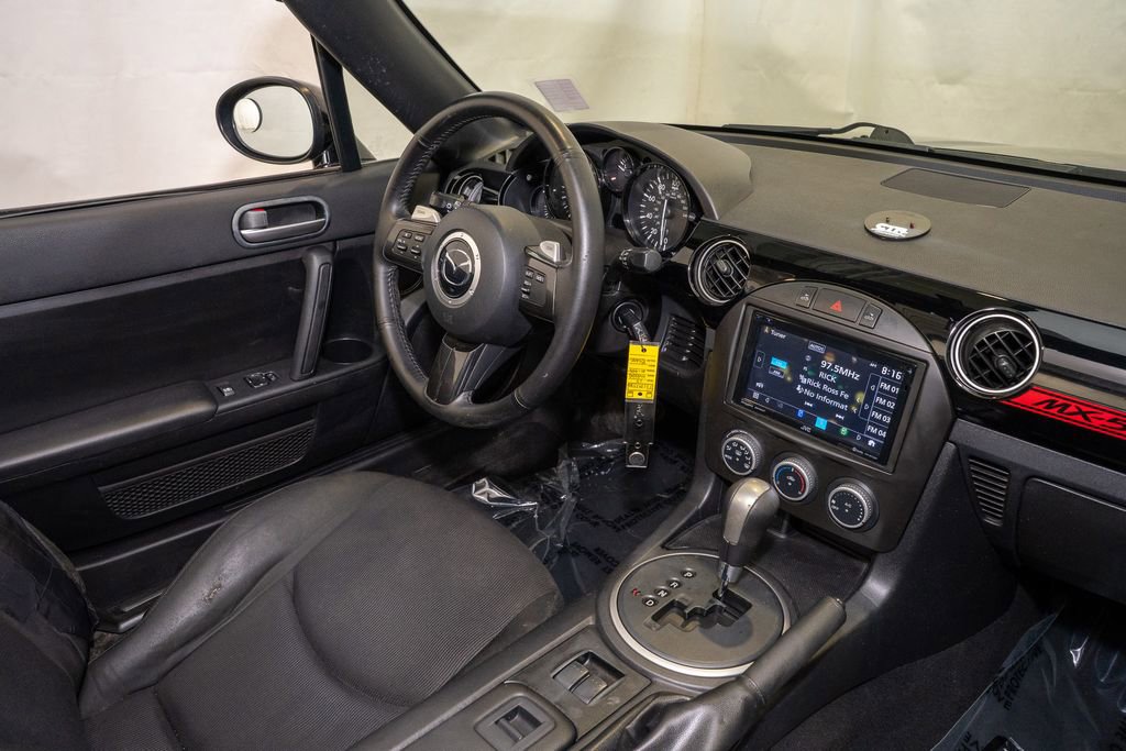 Used 2013 MAZDA MX-5 Miata Club image 11