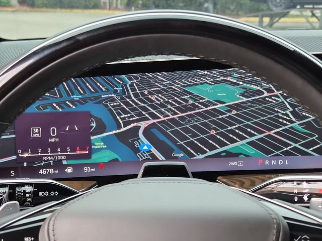 Certified 2025 Cadillac Escalade ESV Sport Platinum image 13