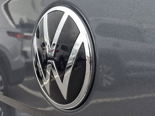 Used 2022 Volkswagen Taos SEL w/ Panoramic Sunroof Package AWD/4WD image 29