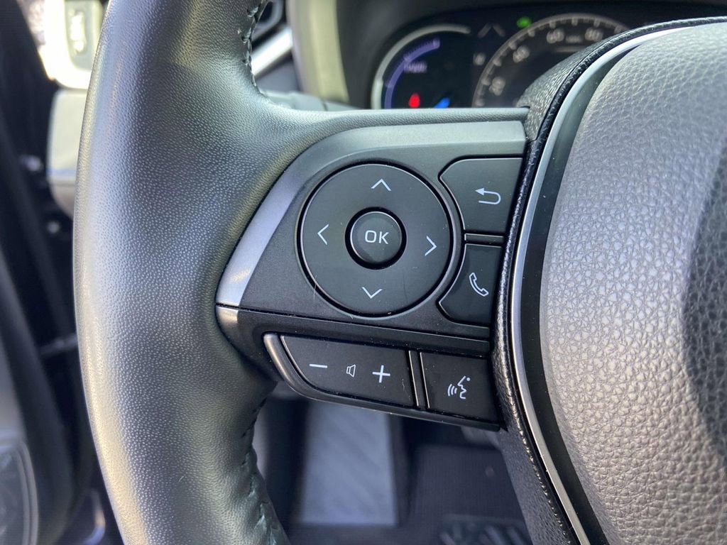 Used 2020 Toyota RAV4 XSE image 34