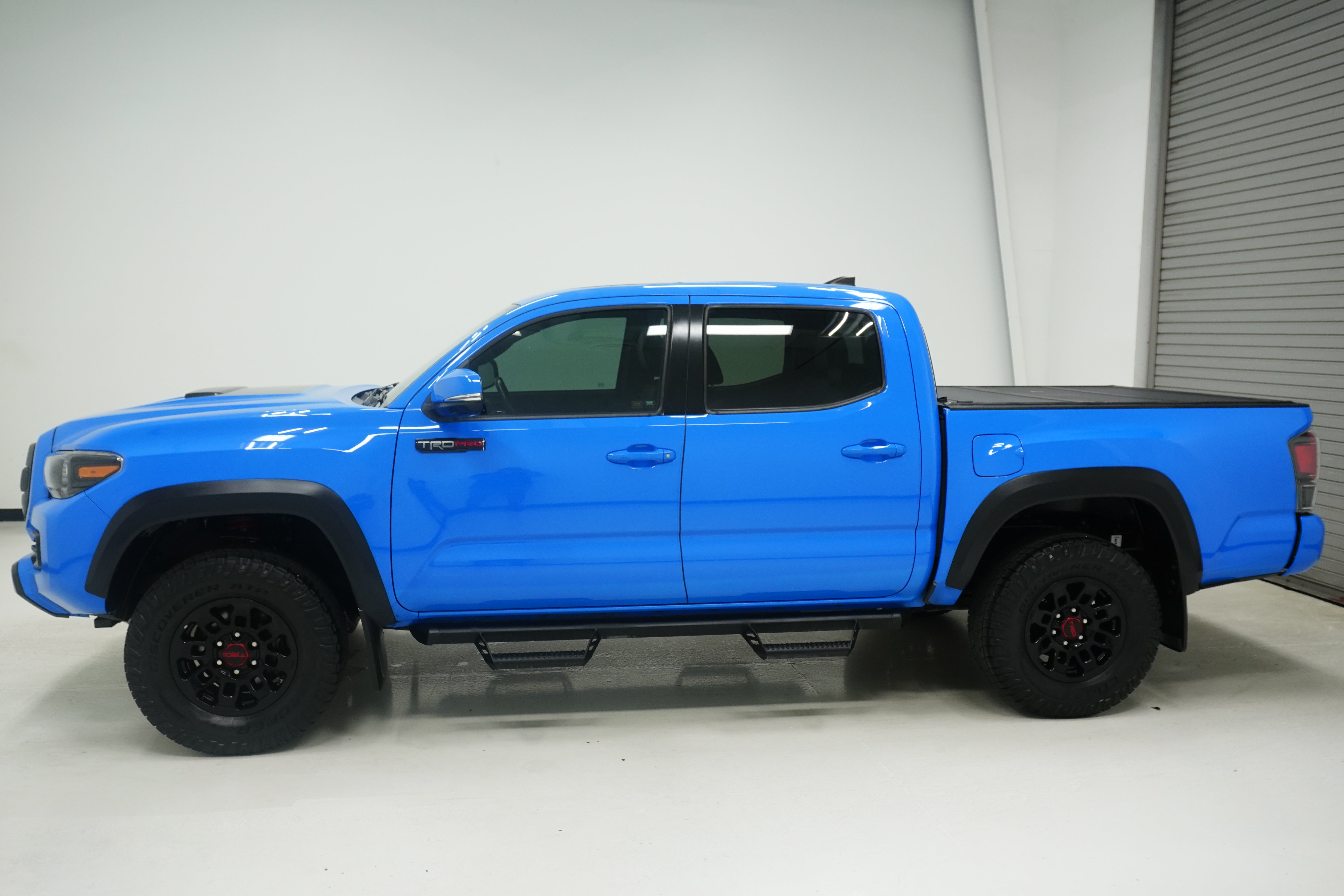Used 2019 Toyota Tacoma TRD Pro AWD/4WD image 6