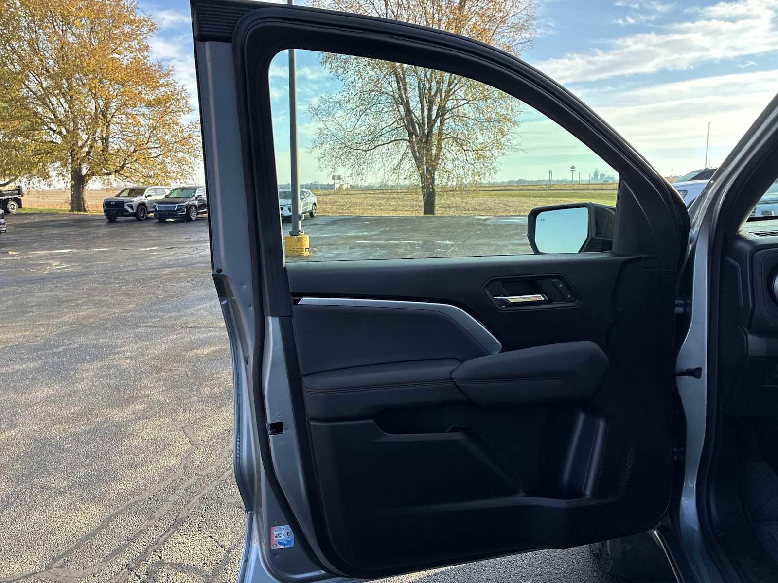 Used 2023 Chevrolet Colorado Z71 image 21