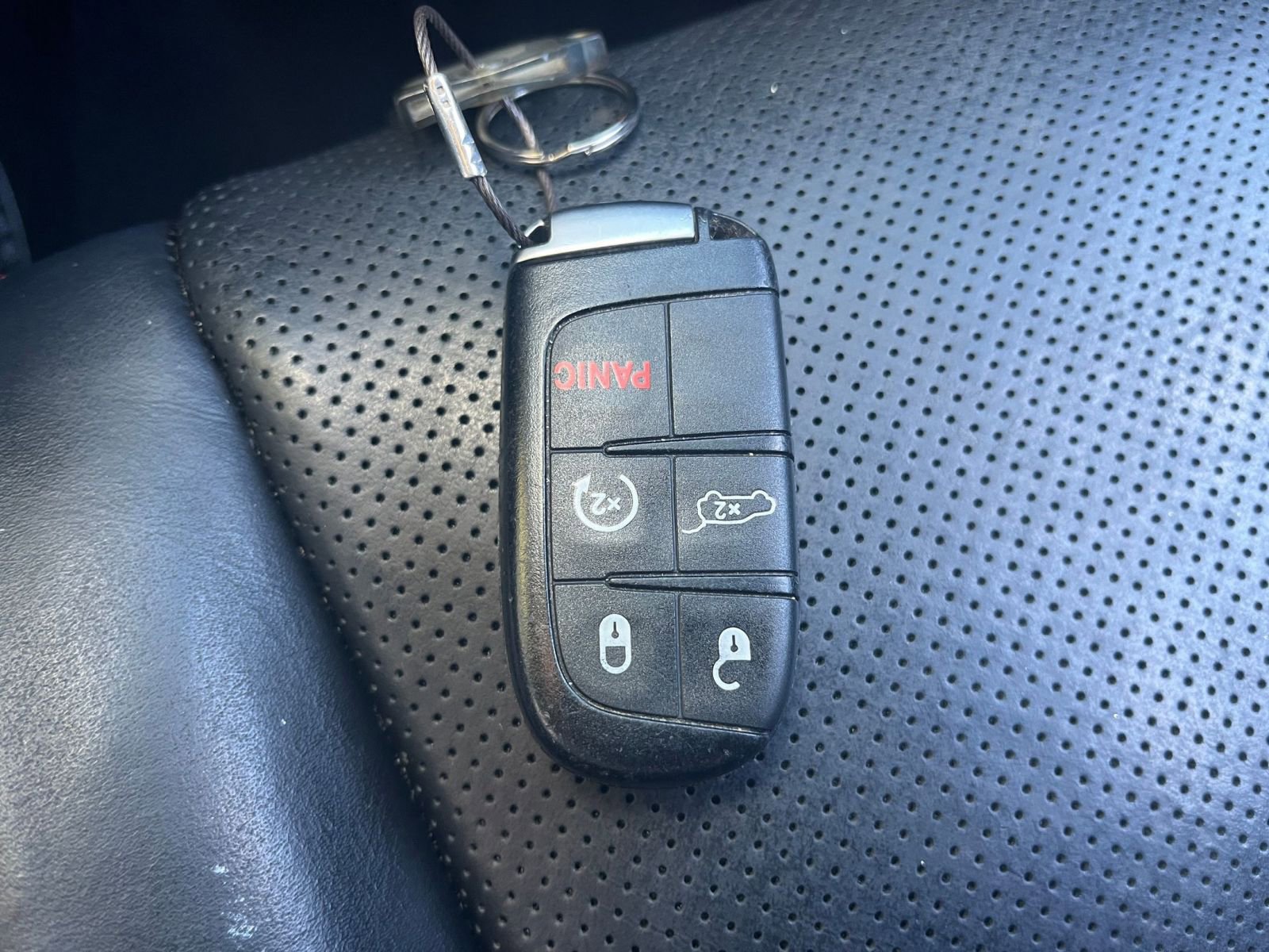 Used 2023 Dodge Durango GT image 30