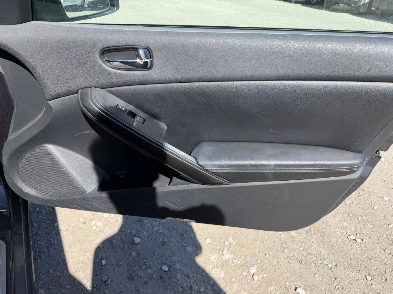 Used 2011 Nissan Altima 3.5 SR w/ 3.5SR Premium Pkg image 16