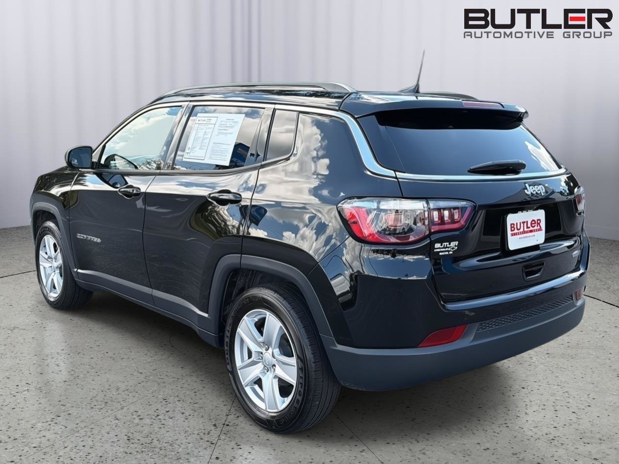 Used 2022 Jeep Compass Latitude w/ Convenience Group FWD image 4