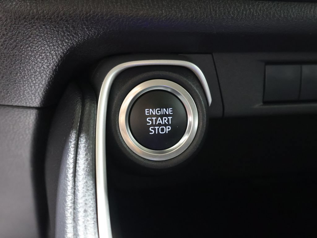 Used 2025 Toyota Grand Highlander AWD image 27