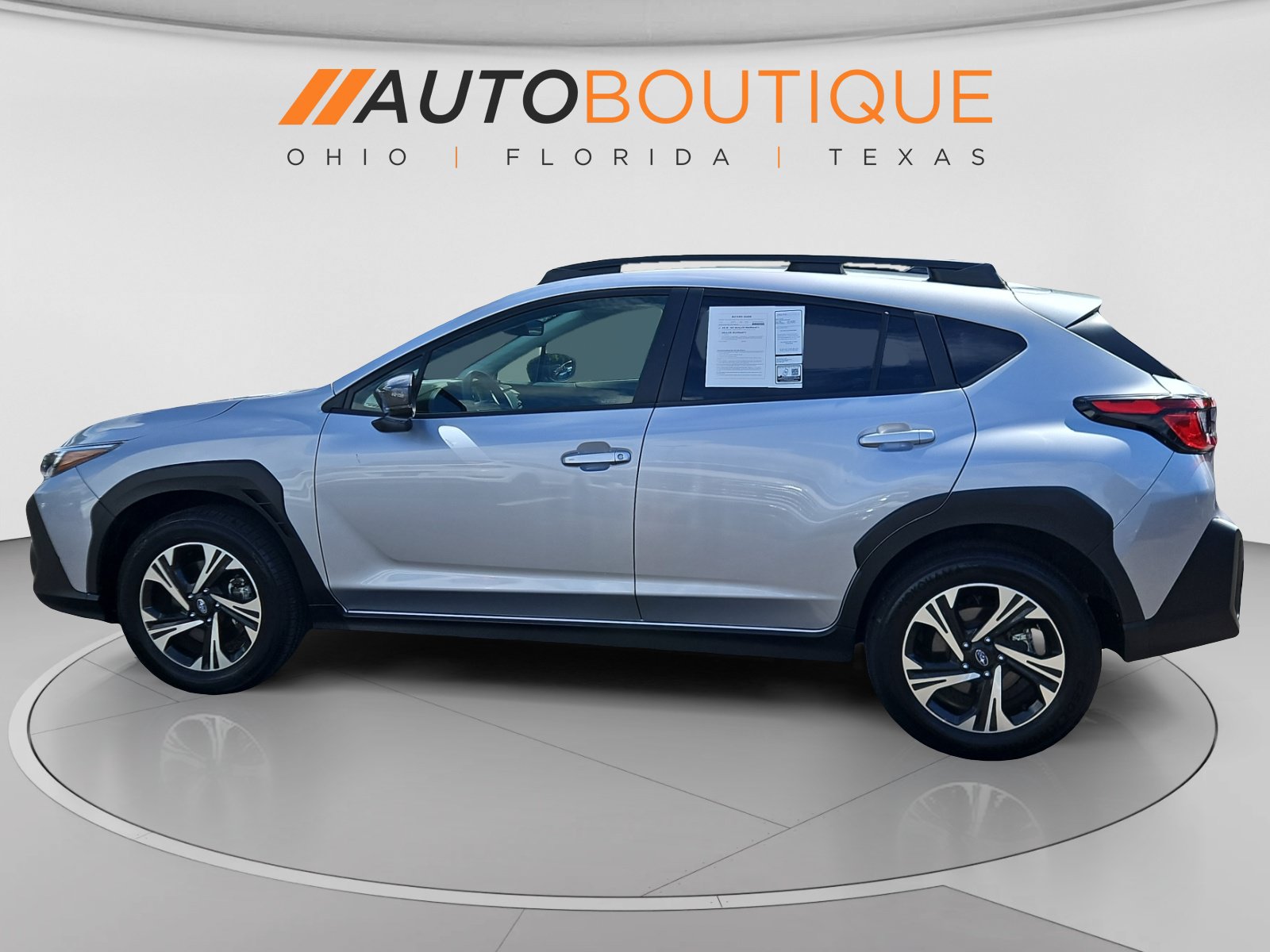 Used 2024 Subaru Crosstrek 2.0i Premium AWD/4WD image 2