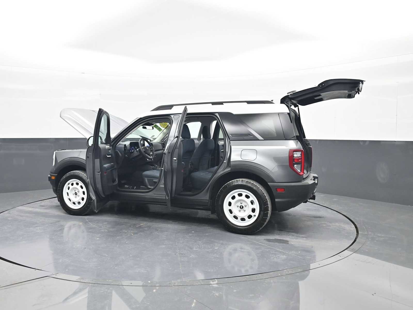 Used 2024 Ford Bronco Sport Heritage image 44