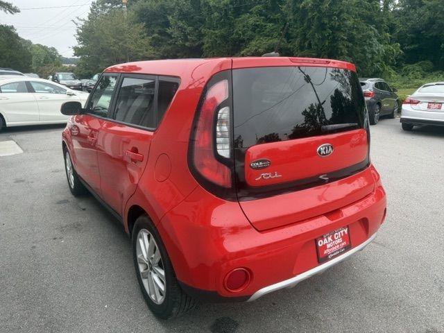 Used 2018 Kia Soul + FWD image 7